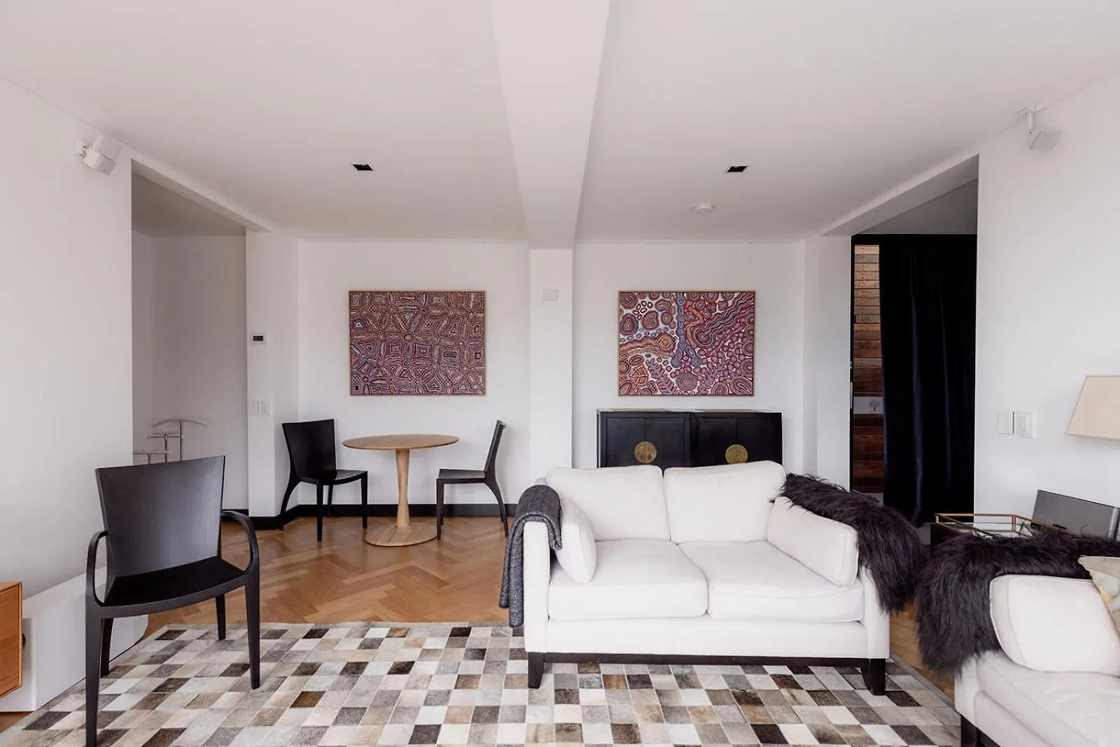 Lägenhetshotell Luxe Hobart Villa - Boxwood
